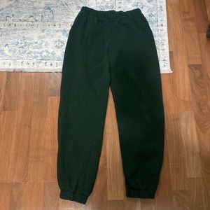 Brandy Melville green Rosa sweatpants